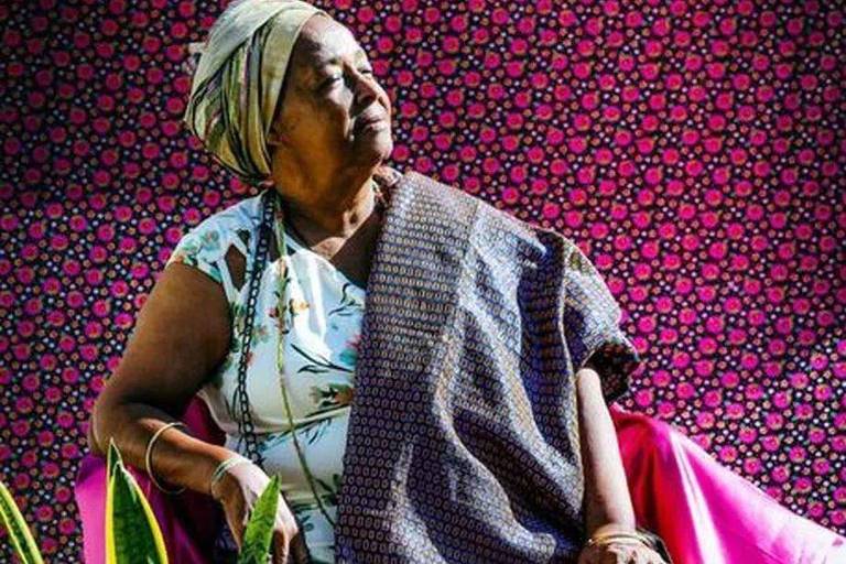 A líder quilombola Bernadete Pacífico, conhecida como Mãe Bernadete