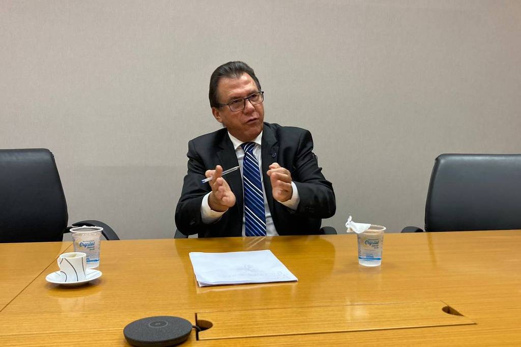 O ministro do Trabalho, Luiz Marinho, em evento com sindicalistas em SP O ministro do Trabalho, Luiz Marinho, em evento com sindicalistas em SP