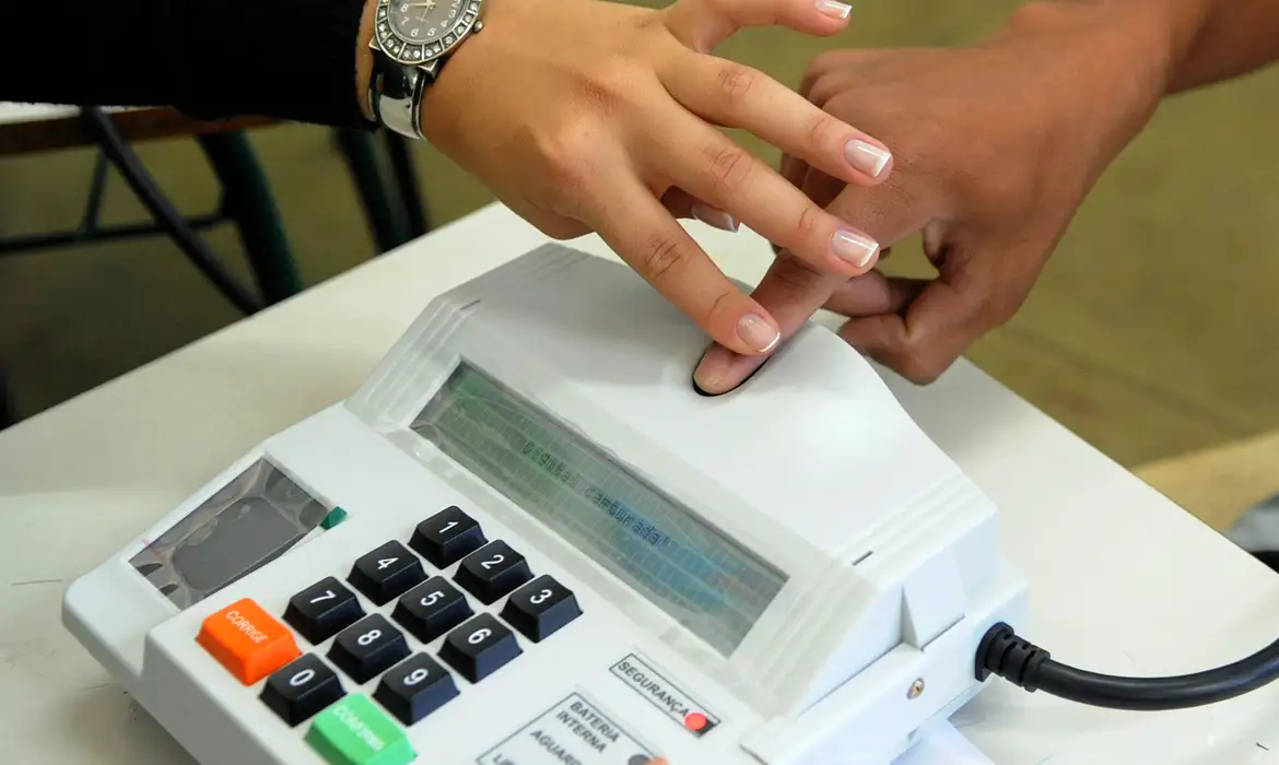 Após essa data, atendimento será presencial até 8 de maio