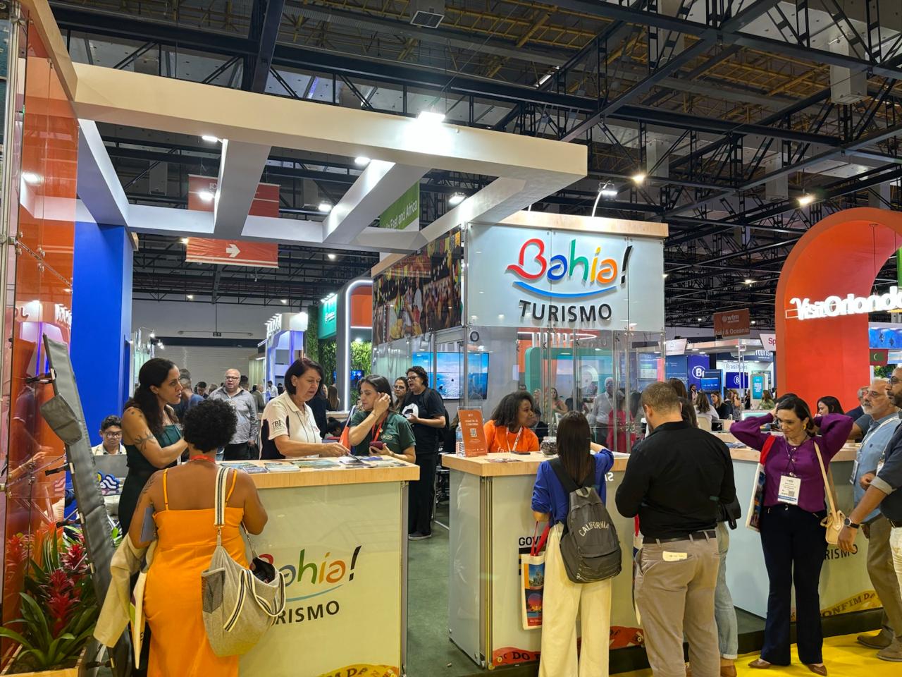 Imagem de Em feira internacional, trade turístico reconhece fortalecimento da promoção do destino Bahia