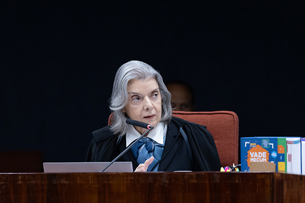Ministra Cármen Lúcia