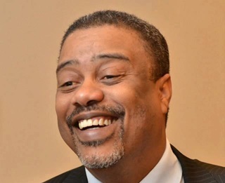 Ex-secretário de Promoção da Igualdade, Elias Sampaio Ex-secretário de Promoção da Igualdade, Elias Sampaio