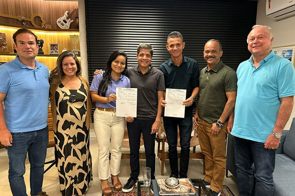Filiação da vereadora de Lauro de Freitas Débora Regis ao União Brasil