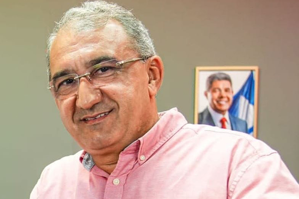 Ex-prefeito de Juazeiro Isaac Carvalho