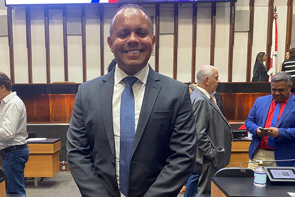 O líder do governo na Câmara Municipal de Salvador, vereador Kiki Bispo (União Brasil)