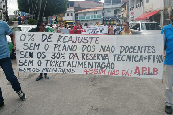 Protesto de professores municipais de Madre de Deus