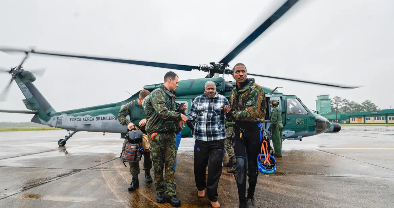 Em todo o estado foram resgatadas das enchentes quase 18 mil pessoas