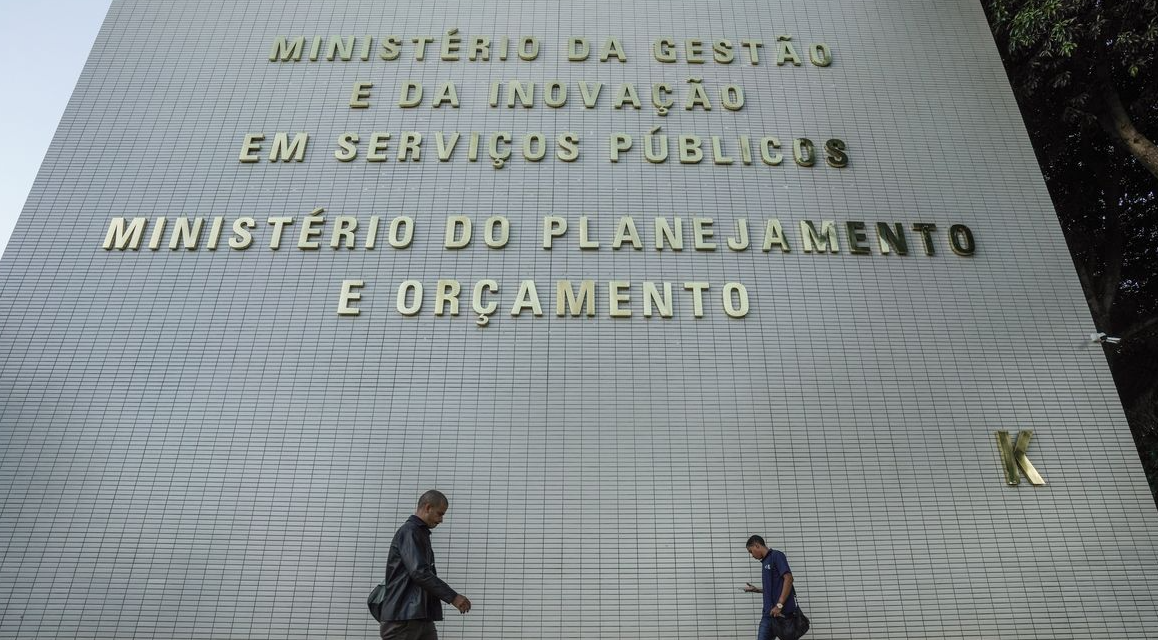 Ministério do Planejamento diz que medida aumentará transparência Ministério do Planejamento diz que medida aumentará transparência