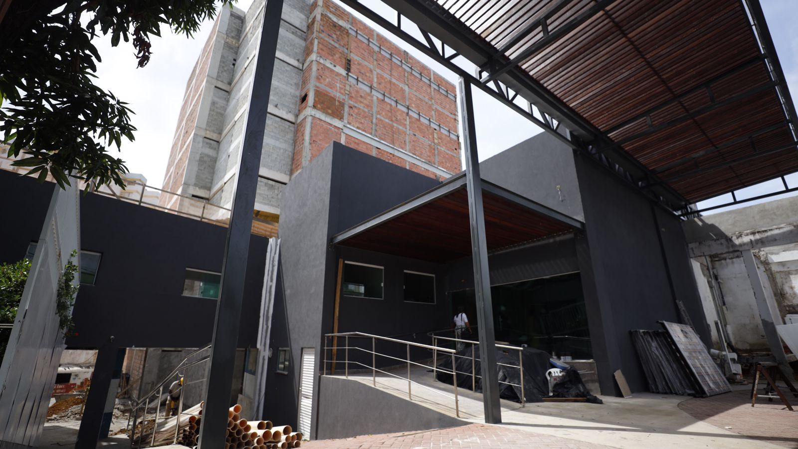 Será oferecida assistência de média e alta complexidade, além de atendimento de urgência, adulto e pediátrico
