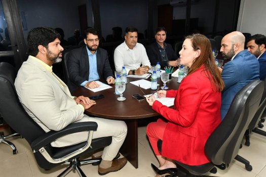 A presidente Daniela Borges se reuniu com o secretário José Castro para solucionar o problema A presidente Daniela Borges se reuniu com o secretário José Castro para solucionar o problema