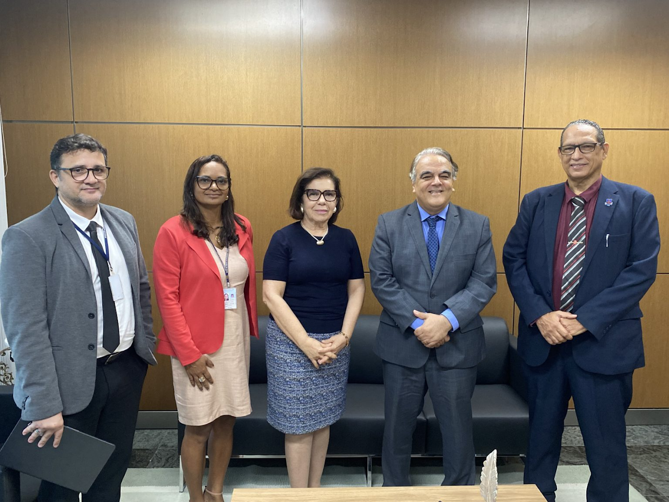 Reunião aconteceu nesta segunda-feira Reunião aconteceu nesta segunda-feira