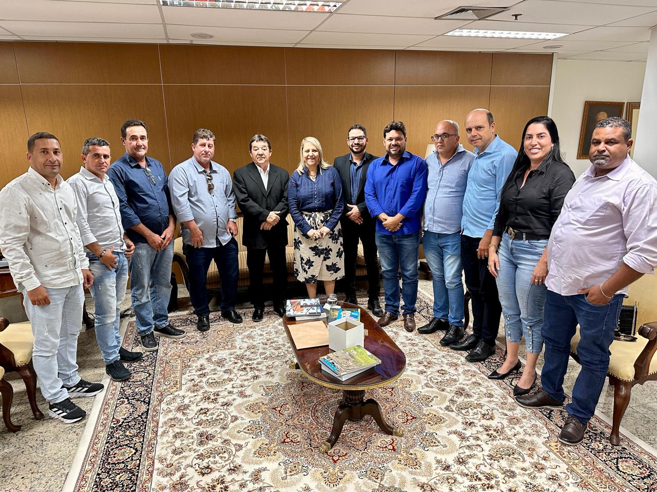 O município formalizou a doação do terreno onde será construído o fórum local O município formalizou a doação do terreno onde será construído o fórum local