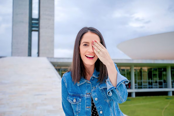 A deputada federal Amália Barros (PL)