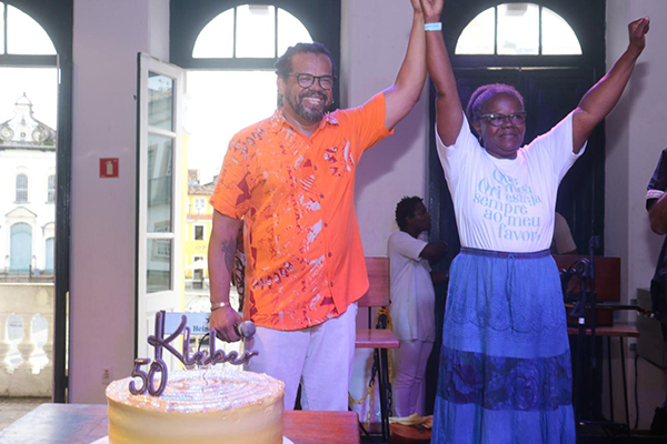 Pré-candidato à Prefeitura de Salvador, Kleber Rosa (PSOL) completou 50 anos nesta quinta-feira (31)