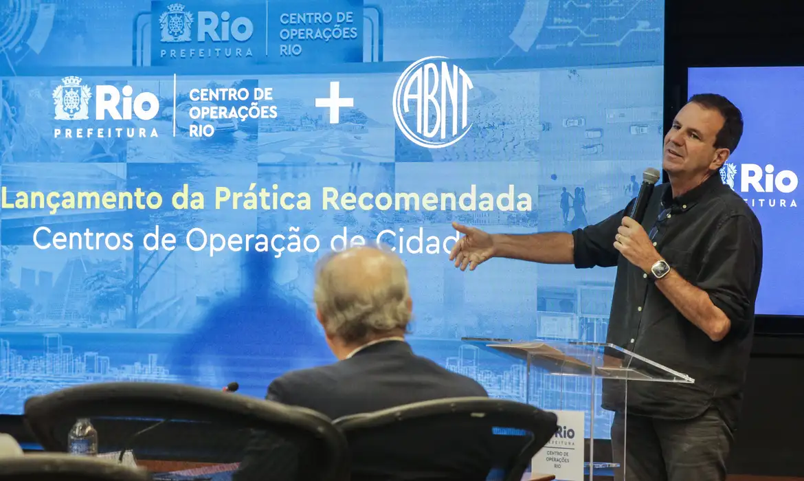 ABNT e prefeitura do Rio lançam manual para ajudar gestores municipais ABNT e prefeitura do Rio lançam manual para ajudar gestores municipais