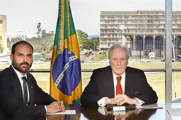 Ministro da Justiça e Segurança Pública, Ricardo Lewandowski recebeu nesta quarta-feira (15) parlamentares da oposição