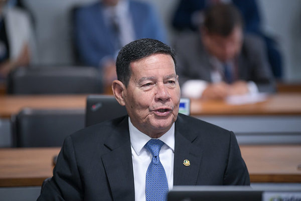 O senador e ex-vice-presidente da República Hamilton Mourão (Republicanos-RS) O senador e ex-vice-presidente da República Hamilton Mourão (Republicanos-RS)