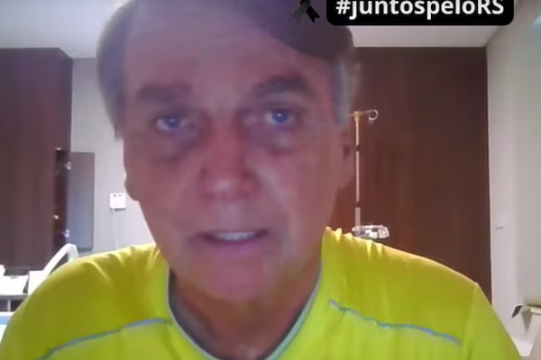 A soma das punições mínimas para os 5 delitos apontados na acusação da Procuradoria é de 12 anos e seis meses