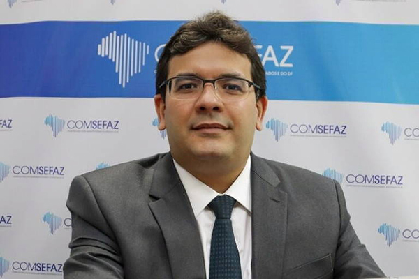 O governador do Piauí, Rafael Fonteles (PT)