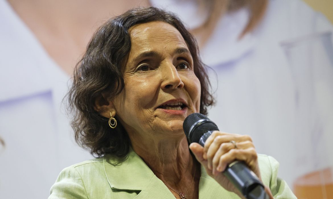 Ela vai disputar eleições municipais de outubro Ela vai disputar eleições municipais de outubro