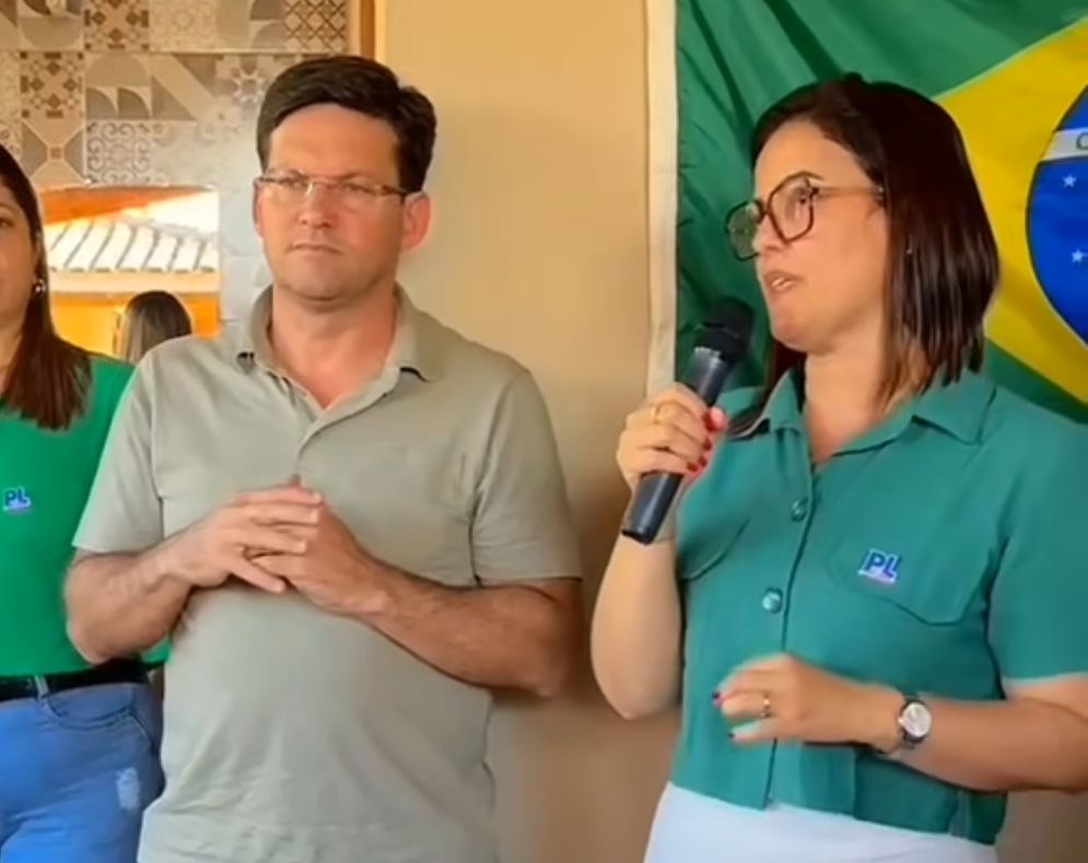 O presidente estadual do PL, João Roma e a vereadora Viviane Santana