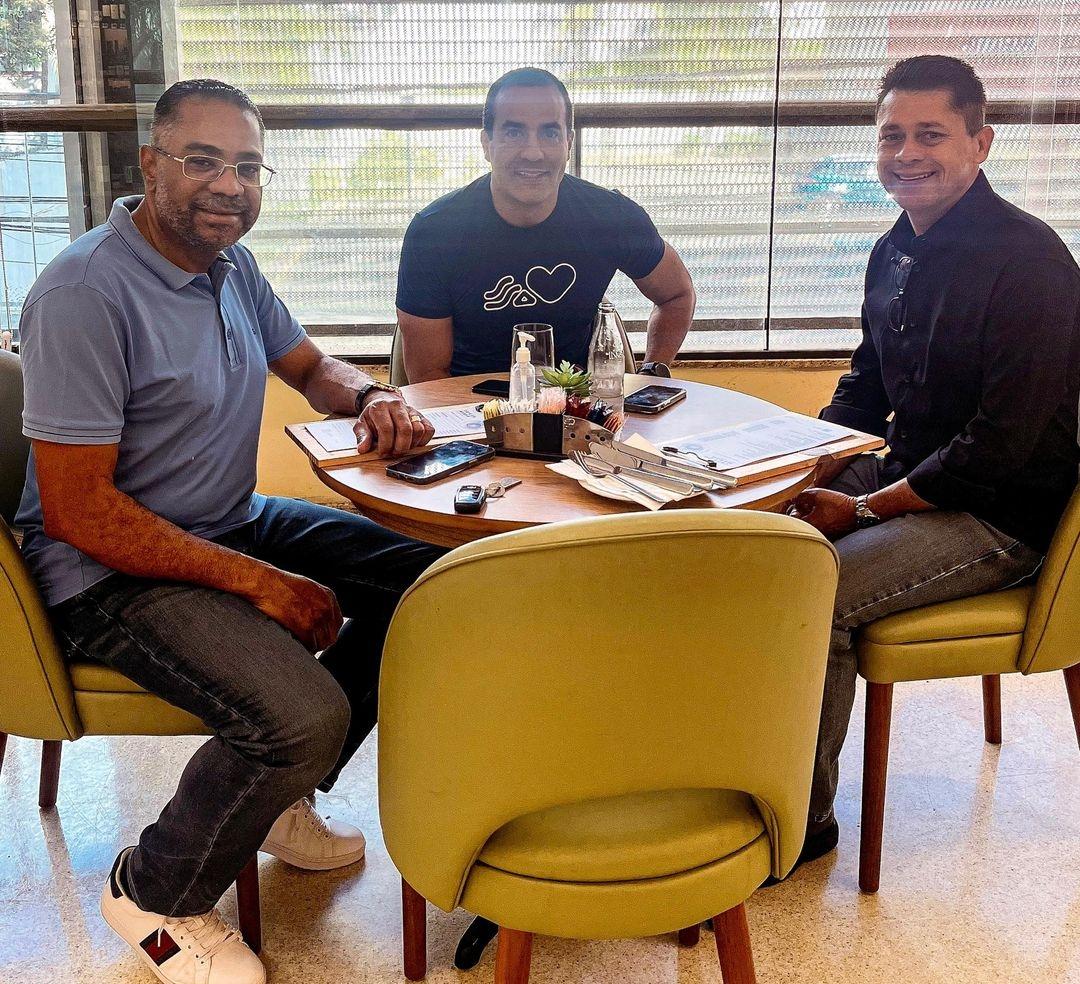 O deputado Marcio Marinho, o prefeito Bruno Reis e o vereador Luiz Carlos O deputado Marcio Marinho, o prefeito Bruno Reis e o vereador Luiz Carlos