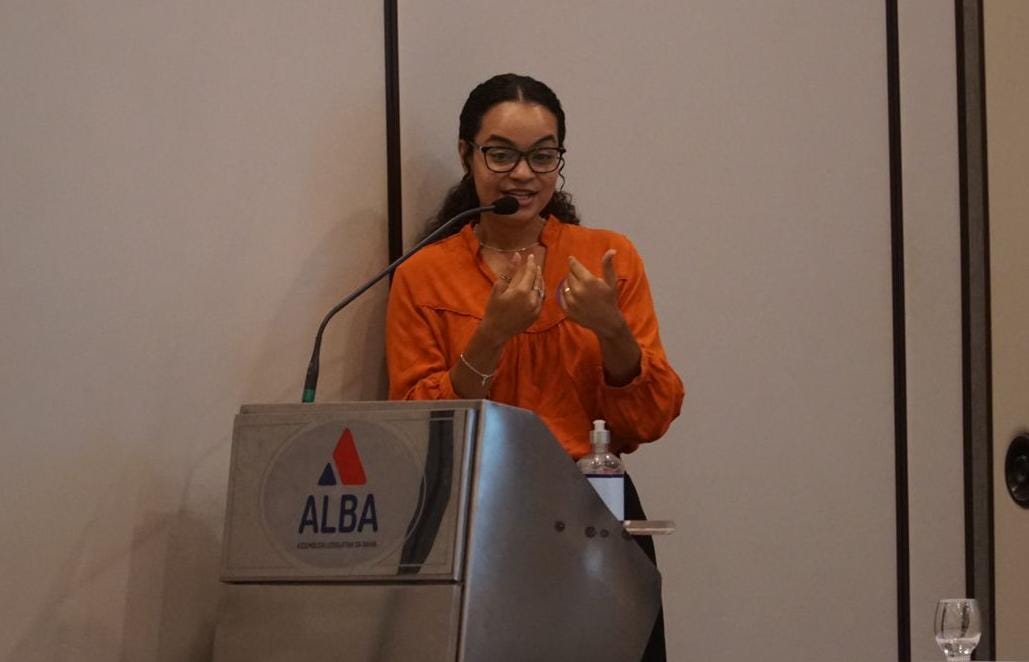 A lei é de autoria da vereadora Luma Menezes (PDT)