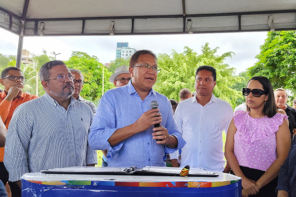 O prefeito de Itabuna, Augusto Castro (PSD), anunciou pacote de medidas de olho no macro desenvolvimento local