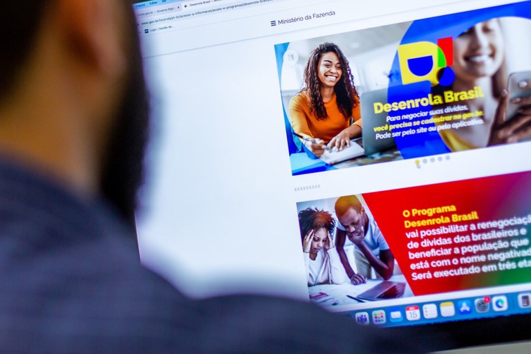 Faixa 1 contemplou pessoas com renda de até dois salários mínimos ou inscritas no CadÚnico Faixa 1 contemplou pessoas com renda de até dois salários mínimos ou inscritas no CadÚnico
