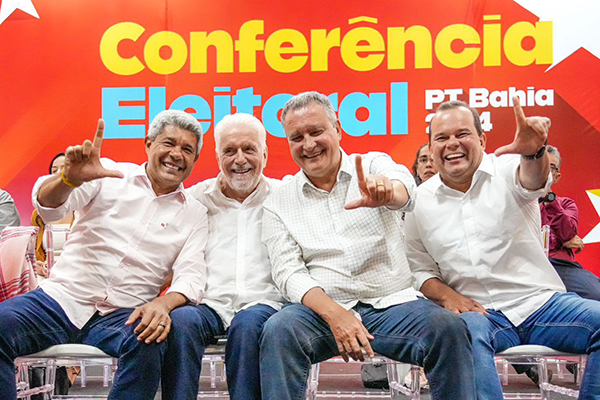 Jerônimo Rodrigues, Jaques Wagner, Rui Costa e Geraldo Jr. estiveram presentes na abertura da Conferência Eleitoral do PT