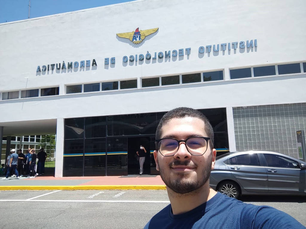 Alta aprovação no ITA leva estudantes de todo o país a escolas do Ceará Alta aprovação no ITA leva estudantes de todo o país a escolas do Ceará