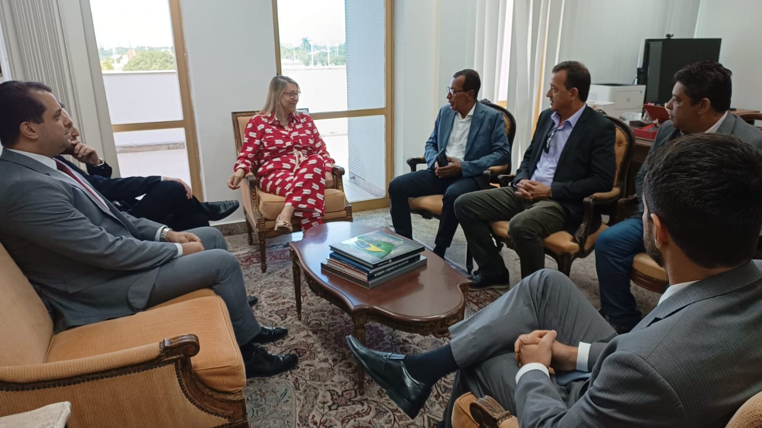 Reunião ocorreu na última segunda-feira 