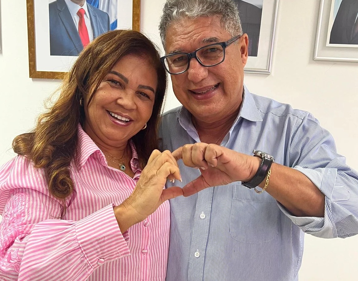 Jussara Márcia e Rosemberg Pinto