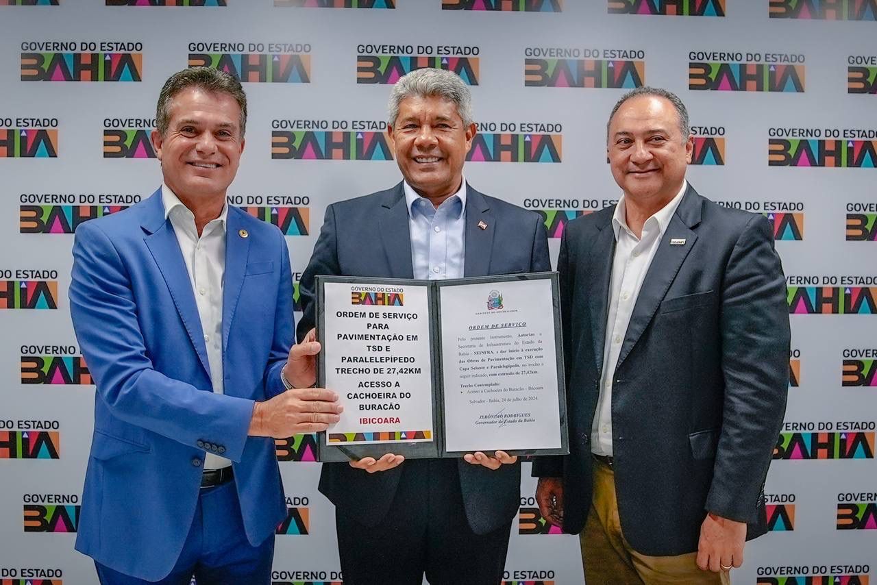 O deputado Eduardo Salles (PP), o governador Jerônimo Rodrigues e o secretário Jonival Lucas O deputado Eduardo Salles (PP), o governador Jerônimo Rodrigues e o secretário Jonival Lucas