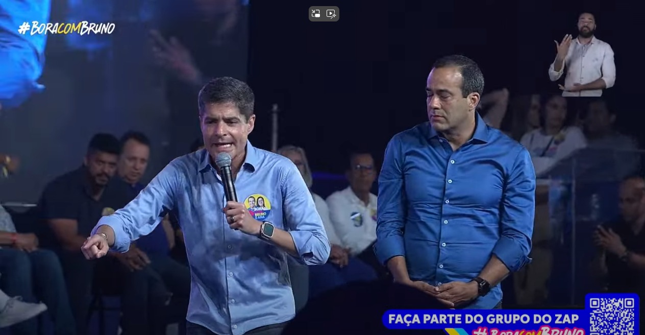 ACM Neto discursa em convenção para Bruno, a quem chama de "irmão"