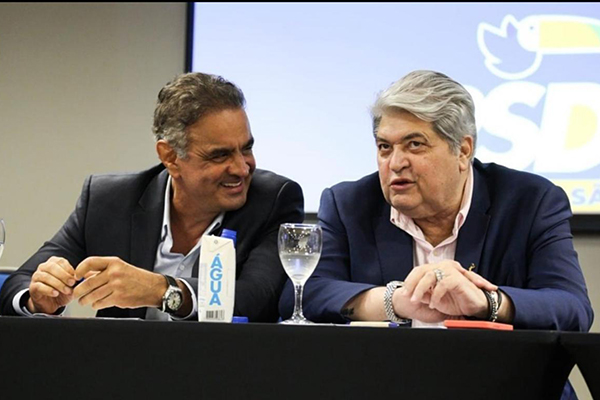 O deputado federal Aécio Neves (PSDB-MG) e o apresentador José Luiz Datena (PSDB) O deputado federal Aécio Neves (PSDB-MG) e o apresentador José Luiz Datena (PSDB)