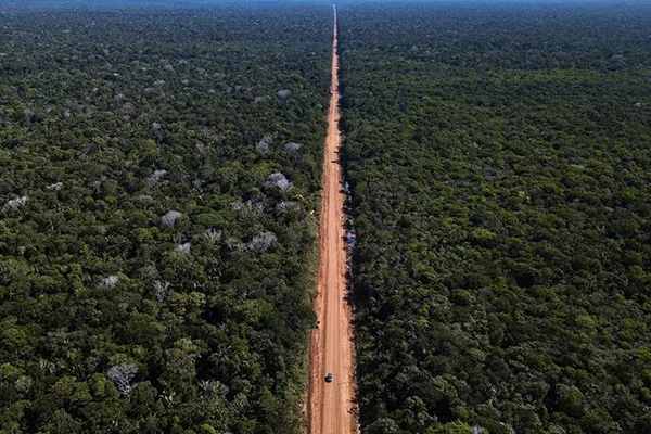 Licença prévia para obra de asfaltamento do trecho entre Manaus e Porto Velho foi dada durante o governo Bolsonaro