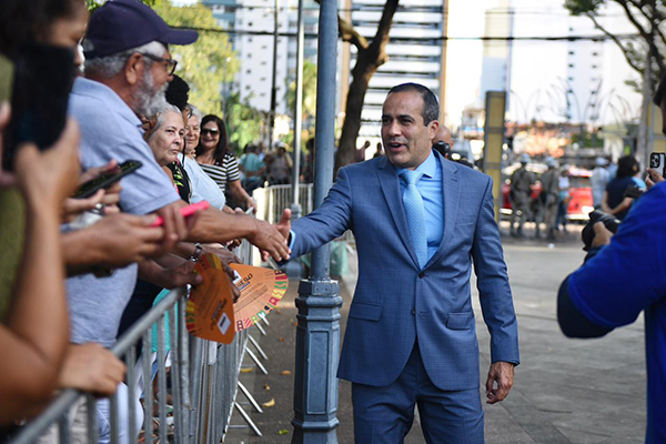 O prefeito Bruno Reis comemorou o sucesso popular dos festejos deste ano O prefeito Bruno Reis comemorou o sucesso popular dos festejos deste ano