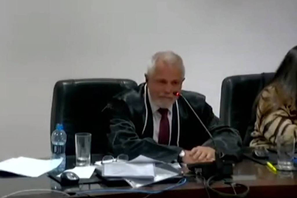 O desembargador Luis César de Paula Espíndola do TJ-PR (Tribunal de Justiça do Paraná)