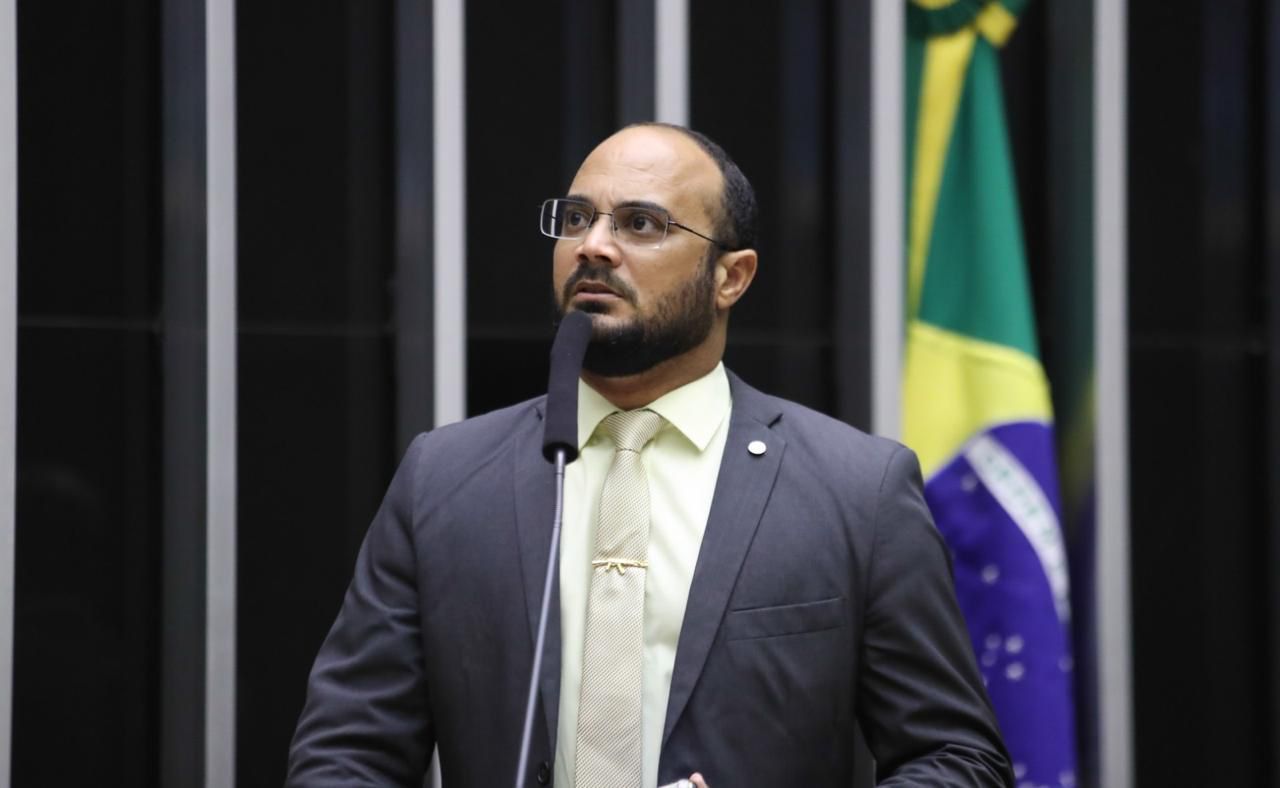 Deputado alfinetou o governador, após o petista encaminhar à AL-BA novo pedido de empréstimo