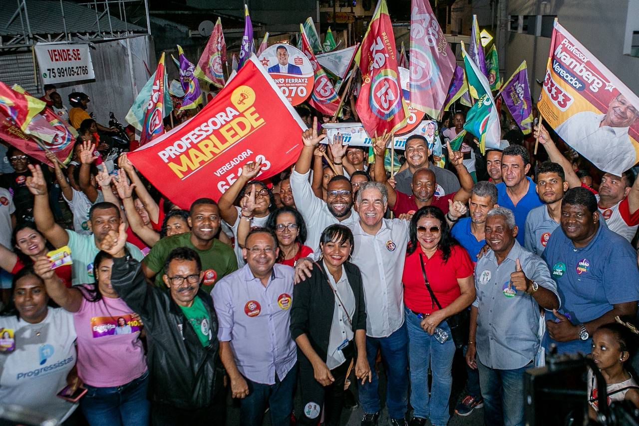 Em caminhada, Zé Neto defende gestão mais próxima da comunidade