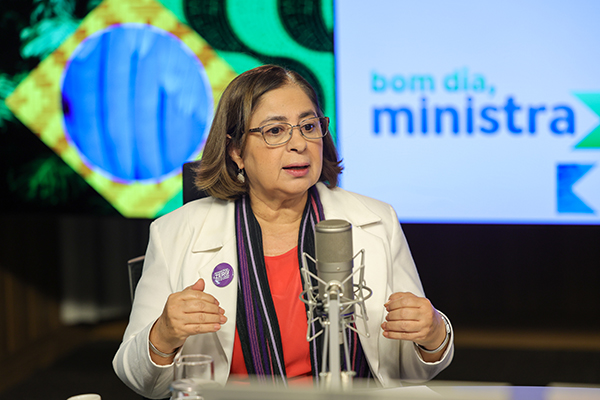 Cida Gonçalves é a ministra das Mulheres