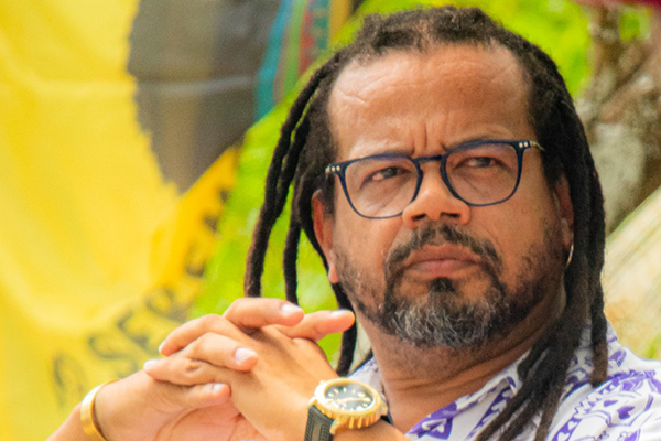 O candidato a prefeito de Salvador Kleber Rosa (PSOL)