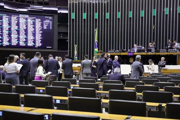 Plenário da Câmara dos Deputados Plenário da Câmara dos Deputados