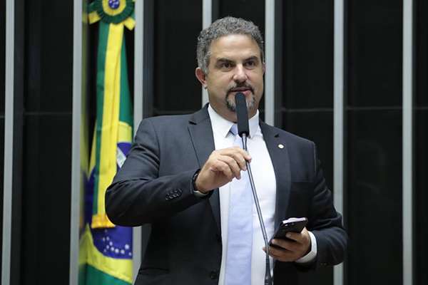 Imagem de Em discurso em Banzaê, Ricardo Maia insinua que Rui Costa e Jerônimo Rodrigues não têm credibilidade Imagem de Em discurso em Banzaê, Ricardo Maia insinua que Rui Costa e Jerônimo Rodrigues não têm credibilidade