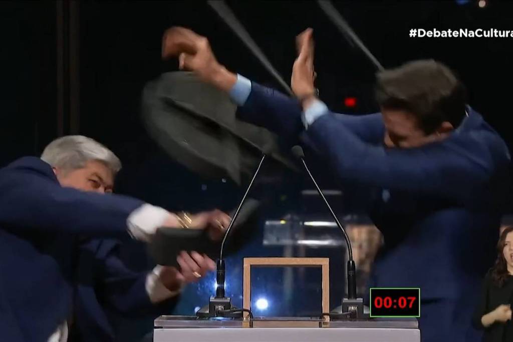 Datena agride Marçal em debate da TV Cultura, em São Paulo Datena agride Marçal em debate da TV Cultura, em São Paulo