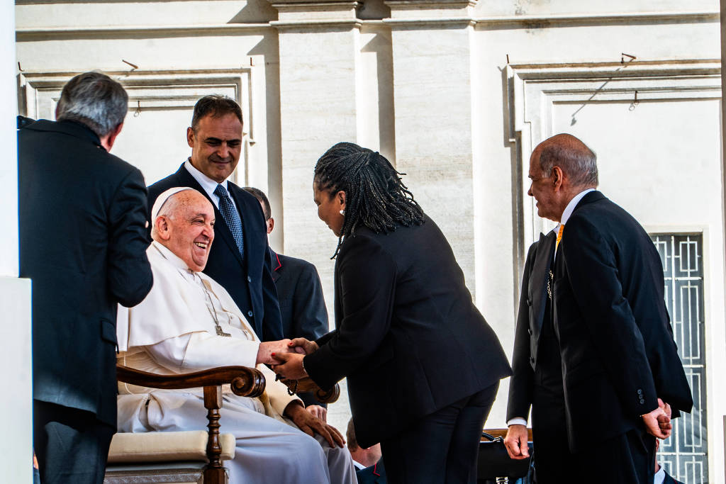 O papa Francisco e a ministra da Cultura, Margareth Menezes - Luciele Oliveira/MinC