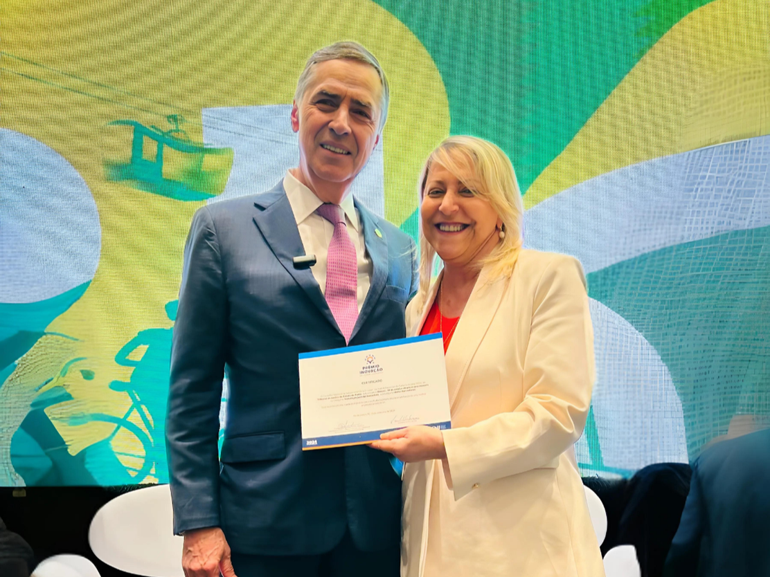 O prêmio foi entregue durante o IV Encontro Nacional dos Laboratórios de Inovação do Poder Judiciário (FestLabs)