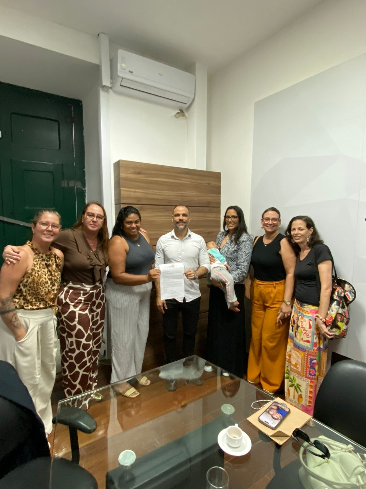 Augusto Vasconcelos recebe empreendedores de Salvador para debater melhorias em Feiras da cidade