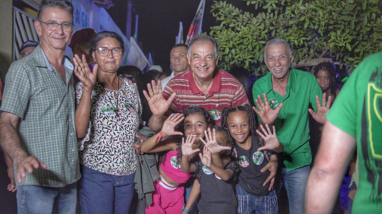 Hailton Dias e Oston da Farmácia participam de mobilização popular na cidade